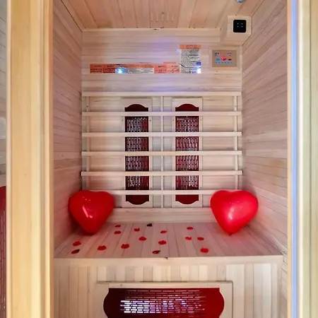 Jungle - Jacuzzi, Sauna & Video-projecteur Appartement